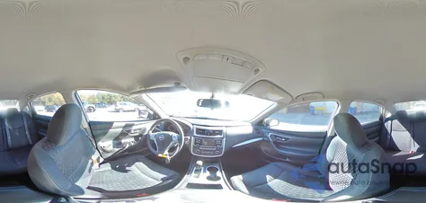 2017 Nissan Altima 2.5 z USA, uszkodzony, nr VIN 1N4AL3AP1HC137151